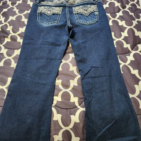 Women's Miss Me  Blue Embroidered Jeans - Picture 2 of 8